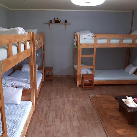 Joseph Tree Guest House Jeju Exterior photo
